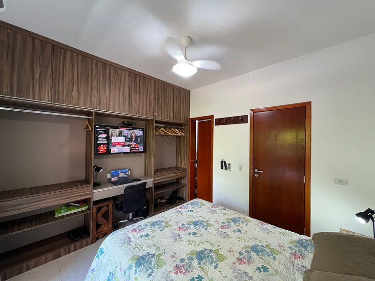 Apartamento Casal Superior c/ Vista Para o Mar